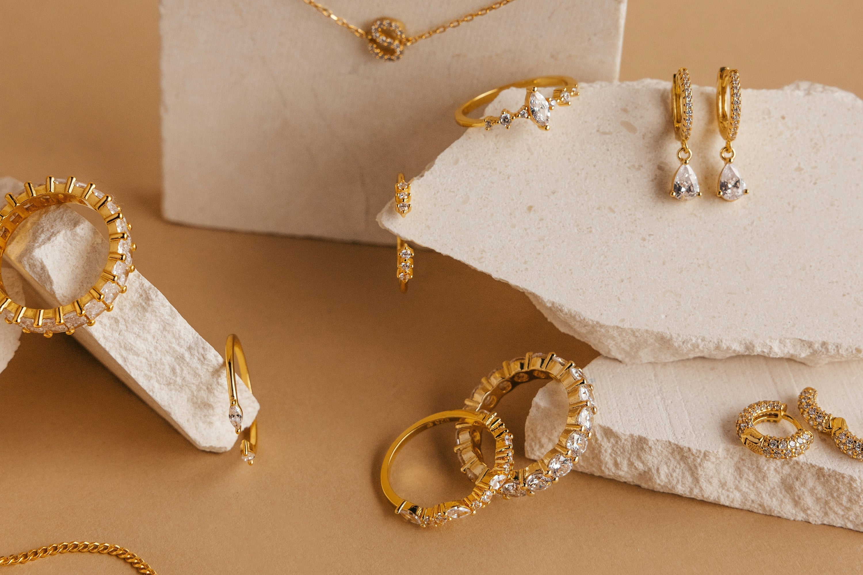 How Much Does a Jewelry Website Cost in 2026? (Shopify Pricing Breakdown)
