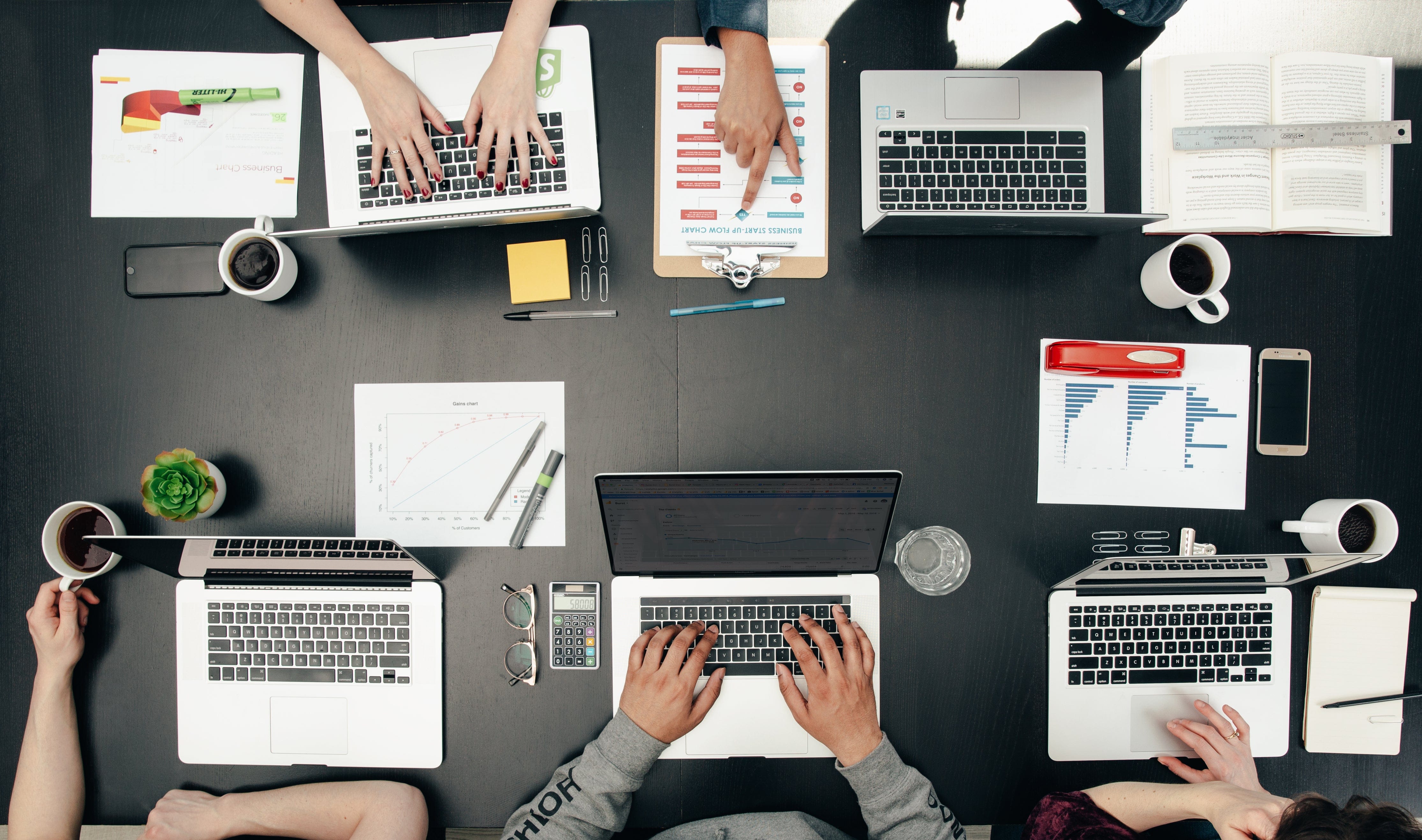 Jewelry startup founders planning their Shopify ecommerce store — Chosen6 Digital Agency Miami